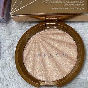 Becca Champagne 🍾Pop